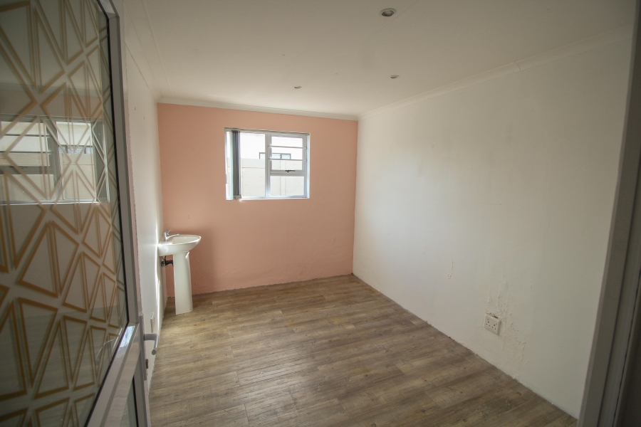 Commercial Property for Sale in Nahoon Eastern Cape